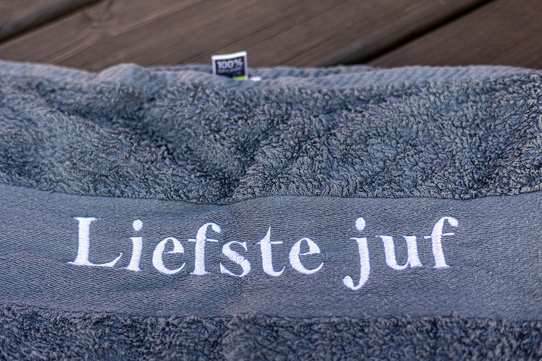 Handdoek – Liefste Juf / Meester